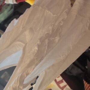 Vintage Y2K White ruffle crop top